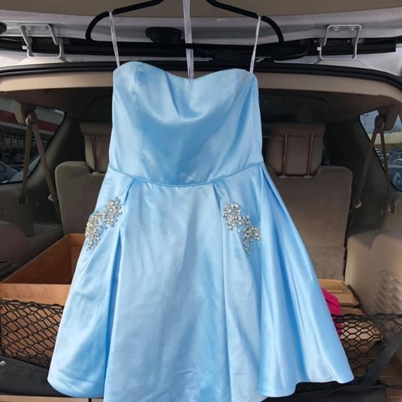 Sherri Hill Dress - Picture 2 of 2